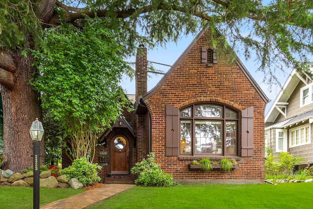 8 Iconic Vacation Homes For The Design Minded Traveler